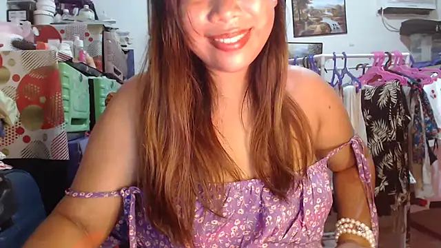 filipina beauty online show from September 15, 9:55 pm