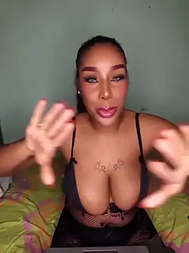 Queen Amara online show from September 22, 2:43 am