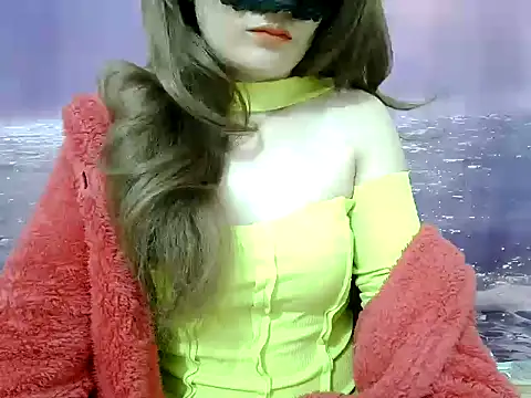 SuhyoCii online show from February 2, 10:36 am