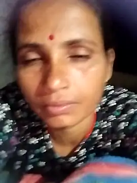 KIRTI12 HOT online show from September 27, 4:03 pm