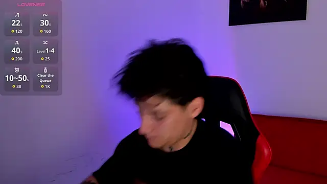 PeytonBox online show from November 18, 11:33 am