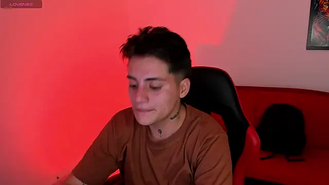 PeytonBox online show from September 23, 11:30 am