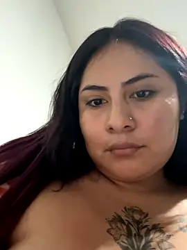 Edalyn29 online show from January 6, 6:50 am