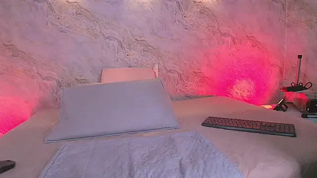 abbyrouss  online show from October 16, 3:09 am