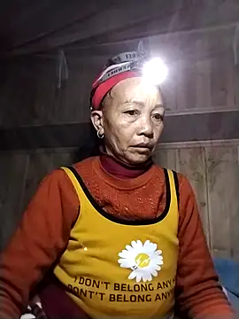 -Xuka-200 online show from January 5, 11:19 pm