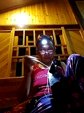 -Xuka-200 online show from October 4, 1:17 pm