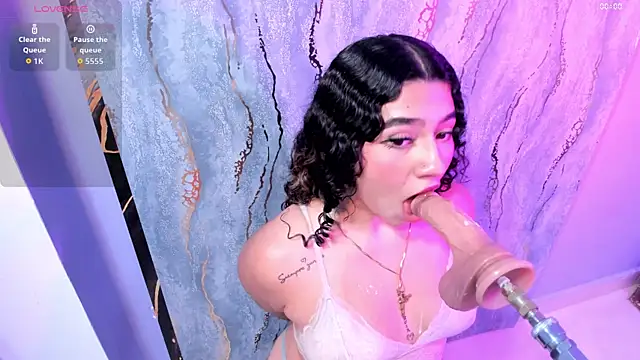 mia cataleiya online show from October 15, 11:46 am