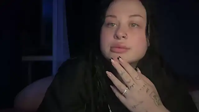 SerahMirabeli online show from October 17, 6:33 pm