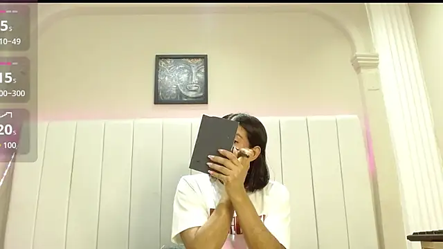 kendra lux1 online show from March 1, 1:33 pm