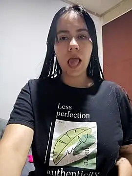 valen-sexx online show from February 6, 5:33 am