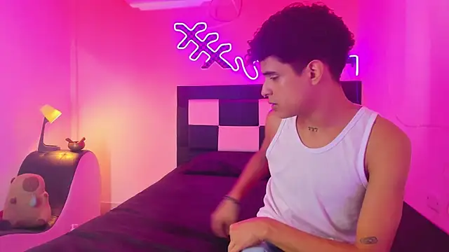 Lucky boys  X online show from October 5, 6:02 pm