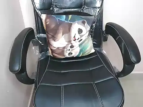 bold naina online show from October 15, 3:42 am