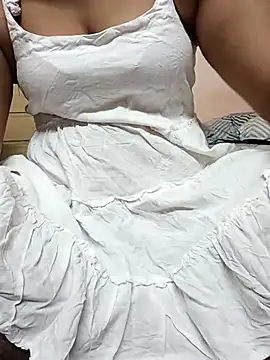 preethi-lovely online show from November 14, 1:55 pm