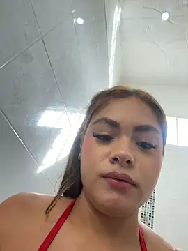 MayaMoanXXX online show from December 13, 7:53 pm