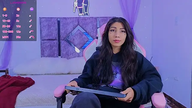 danilu and eva21 online show from October 17, 8:23 pm