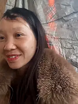 bonnie-00 online show from December 4, 3:20 am