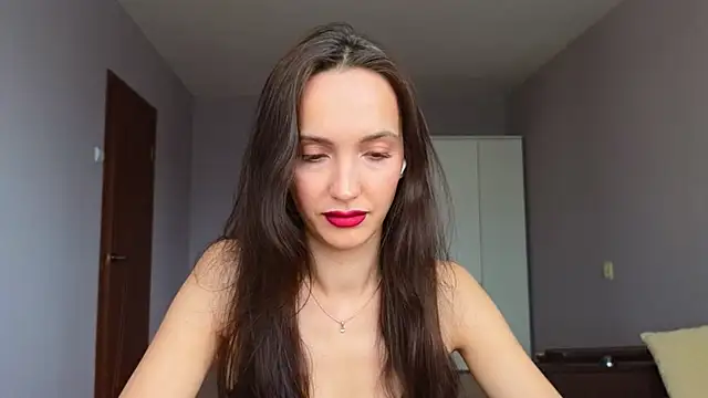 Lillian-Clark online show from March 16, 8:29 am