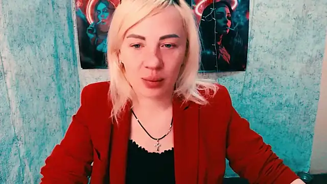 EmmaCat  online show from March 8, 5:11 am