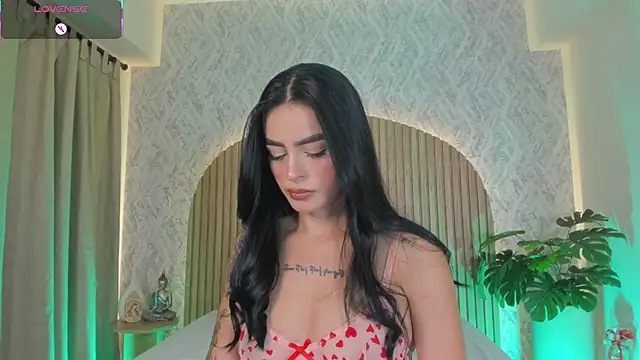 Sophiie Belle online show from September 13, 2:03 pm