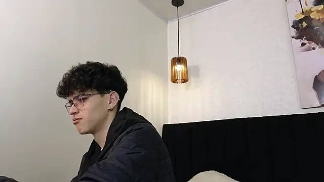  ruby red online show from October 3, 4:50 am