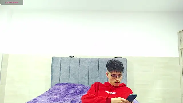  ruby red online show from November 8, 10:48 pm