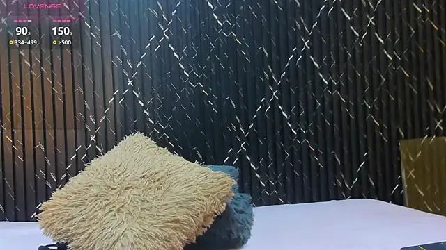 Miss Ariaa online show from September 22, 12:25 pm