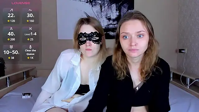 Linda Bryant-Eva online show from September 20, 9:51 am