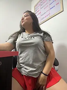 ROUSE SINCLAIR online show from October 11, 8:55 pm