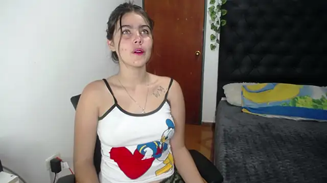 isabel 09 online show from October 21, 3:10 am