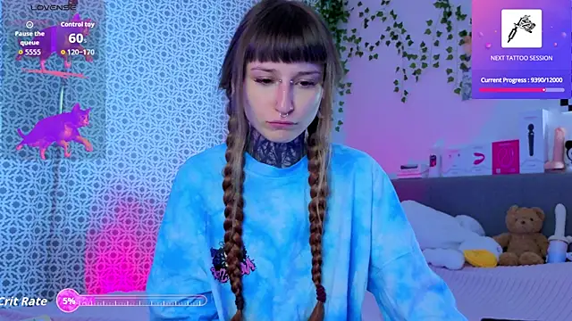 LilithPoison online show from June 5, 6:03 pm