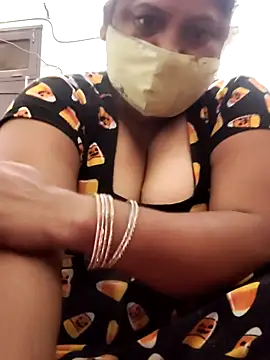 Mmm143 online show from November 5, 9:20 pm