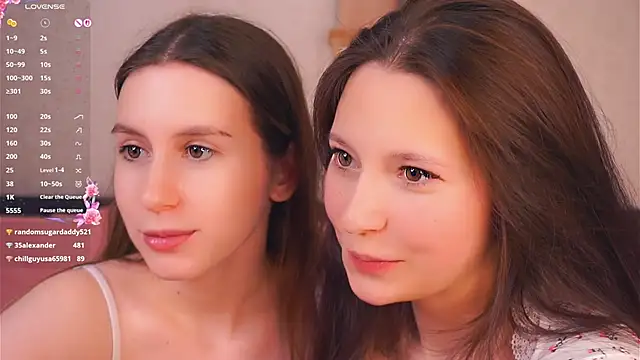 GabrielleLynchard online show from November 22, 8:44 pm