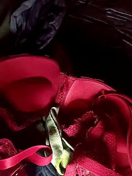 Romantic couple89 online show from September 16, 5:43 pm