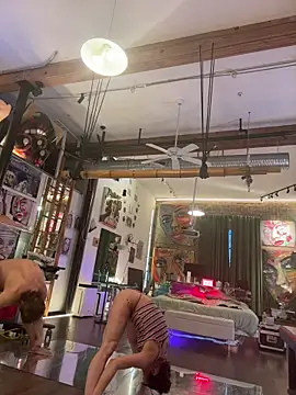 Texxaspearl online show from March 29, 10:20 pm