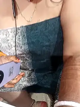 lickcandy online show from November 17, 10:43 pm