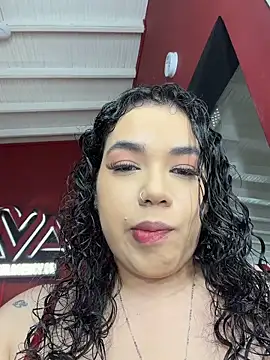 krisstenSantos online show from February 10, 12:52 pm