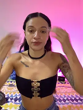 MiQeilaSweet online show from March 12, 5:48 pm