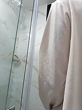 MiQeilaSweet online show from December 2, 12:23 am