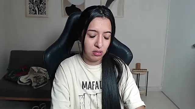 Valerygomez02 online show from October 30, 8:10 pm