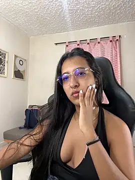 Valerygomez02 online show from October 11, 9:28 pm