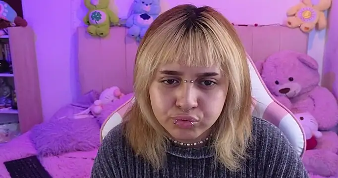 NekoWaifu online show from February 27, 2:39 pm