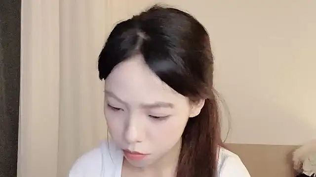 Meng 777 online show from December 2, 1:24 pm