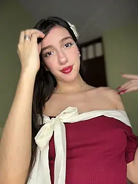 Emily-hottson online show from March 26, 8:27 am