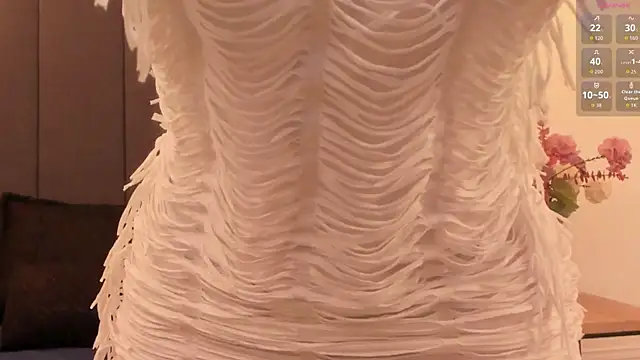 SophieeMills online show from September 17, 9:13 pm