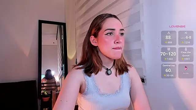 SarahCastillo  online show from September 24, 12:37 pm