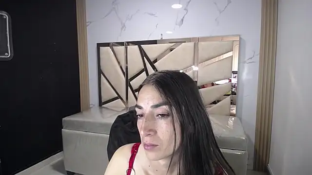 Maily a  online show from December 20, 4:16 am