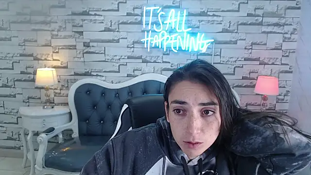 Maily a  online show from January 18, 12:56 pm