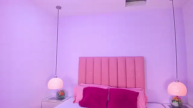 Amy Ferreira online show from November 14, 10:21 pm