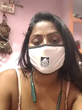 Jasmine Januja online show from November 24, 4:20 pm