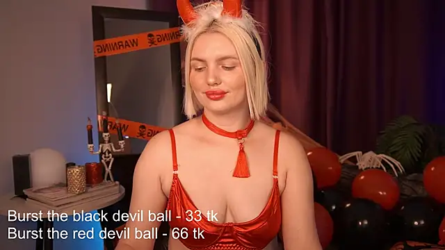 Amelia Wells online show from October 30, 5:54 am